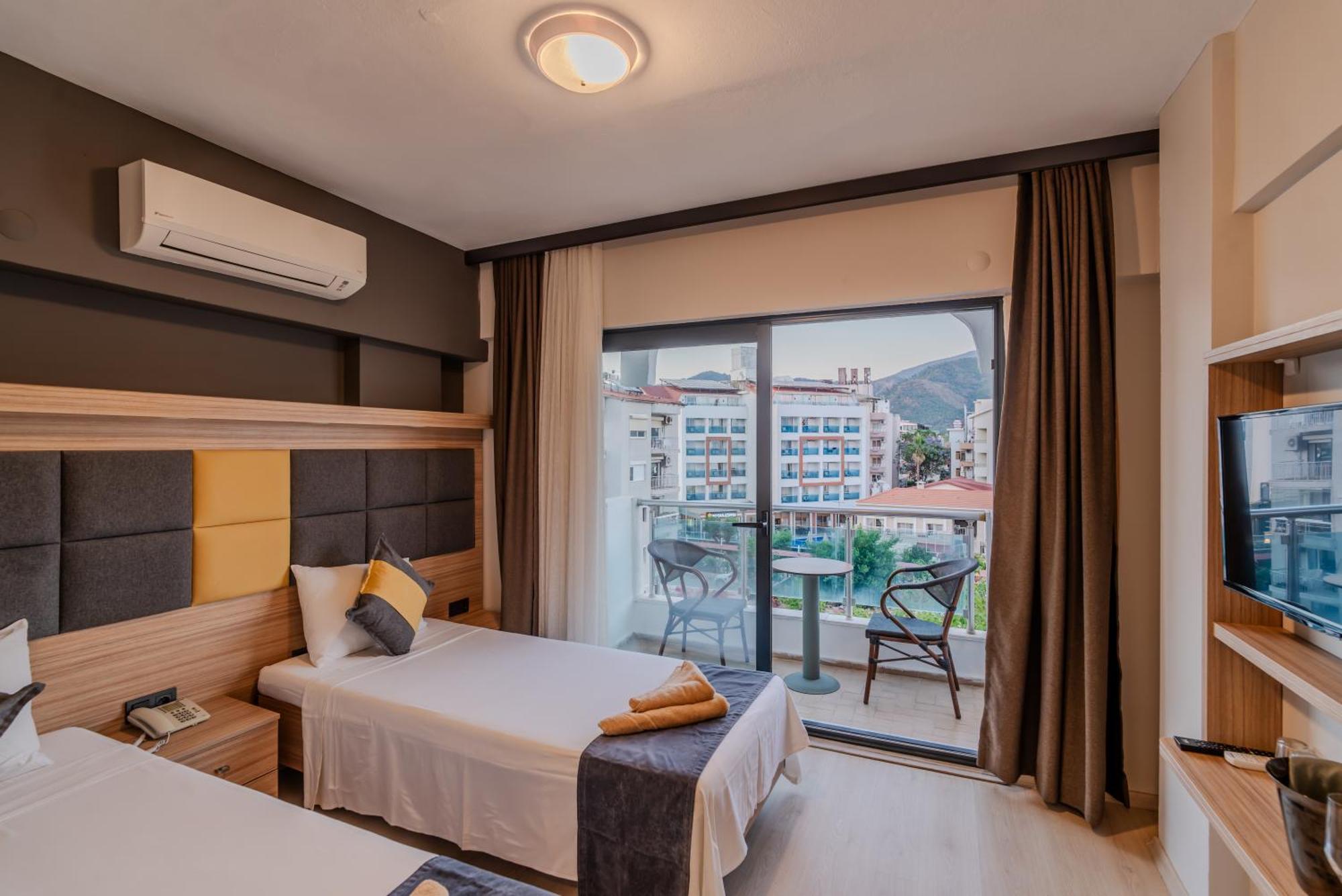 La Vita - La Beiurut Hotel Μαρμαρίς Εξωτερικό φωτογραφία